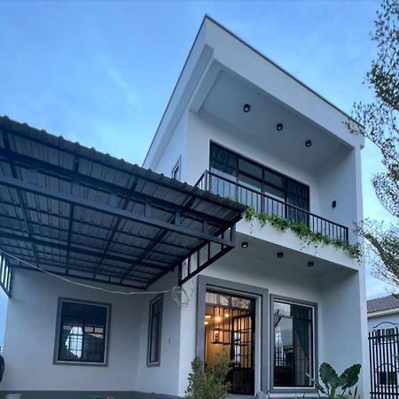 Hang Meas Boutique Hotel Kampot Buitenkant foto