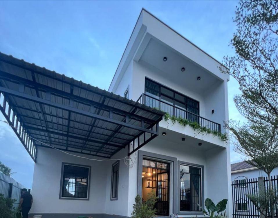 Hang Meas Boutique Hotel Kampot Buitenkant foto