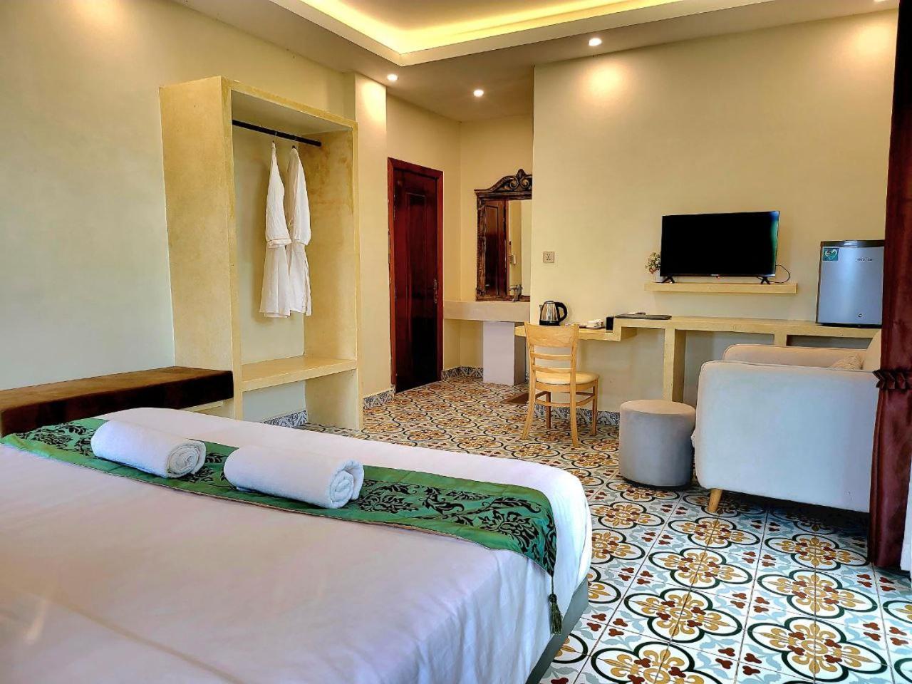 Hang Meas Boutique Hotel Kampot Buitenkant foto
