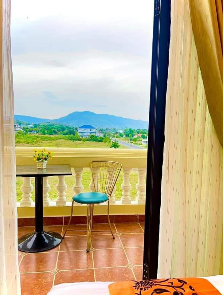 Hang Meas Boutique Hotel Kampot Buitenkant foto
